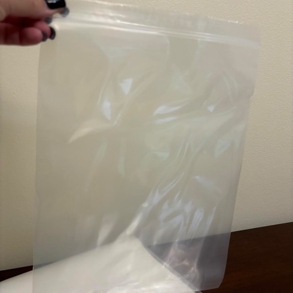 Polybags 4 Mil Zipper Sealed 9" X 12" 100 Pack New - Picture 5 of 5